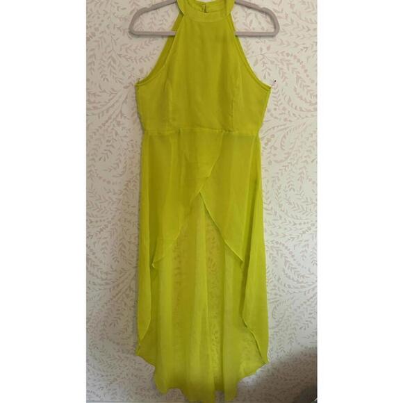 DISCOUNT SHIPPING NWT Vibrant Neon Yellow Sheer Maxi Halter Top - Picture 1 of 9